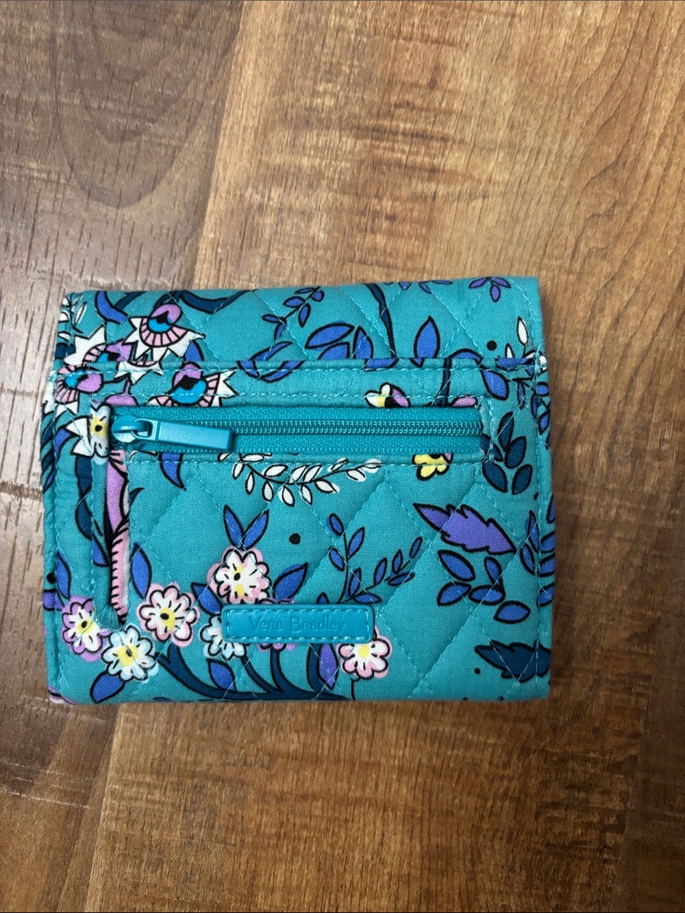 Vera Bradley Teal Floral Quilted Card Wallet RFID Peacock Garden GUC